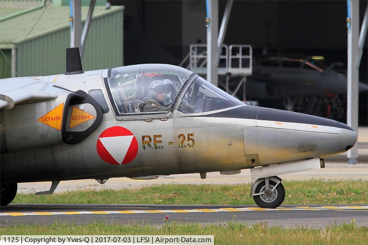 1125, Saab 105OE C/N 105425, Saab 105OE, Taxiing to rwy 29, St Dizier-Robinson Air Base 113 (LFSI)