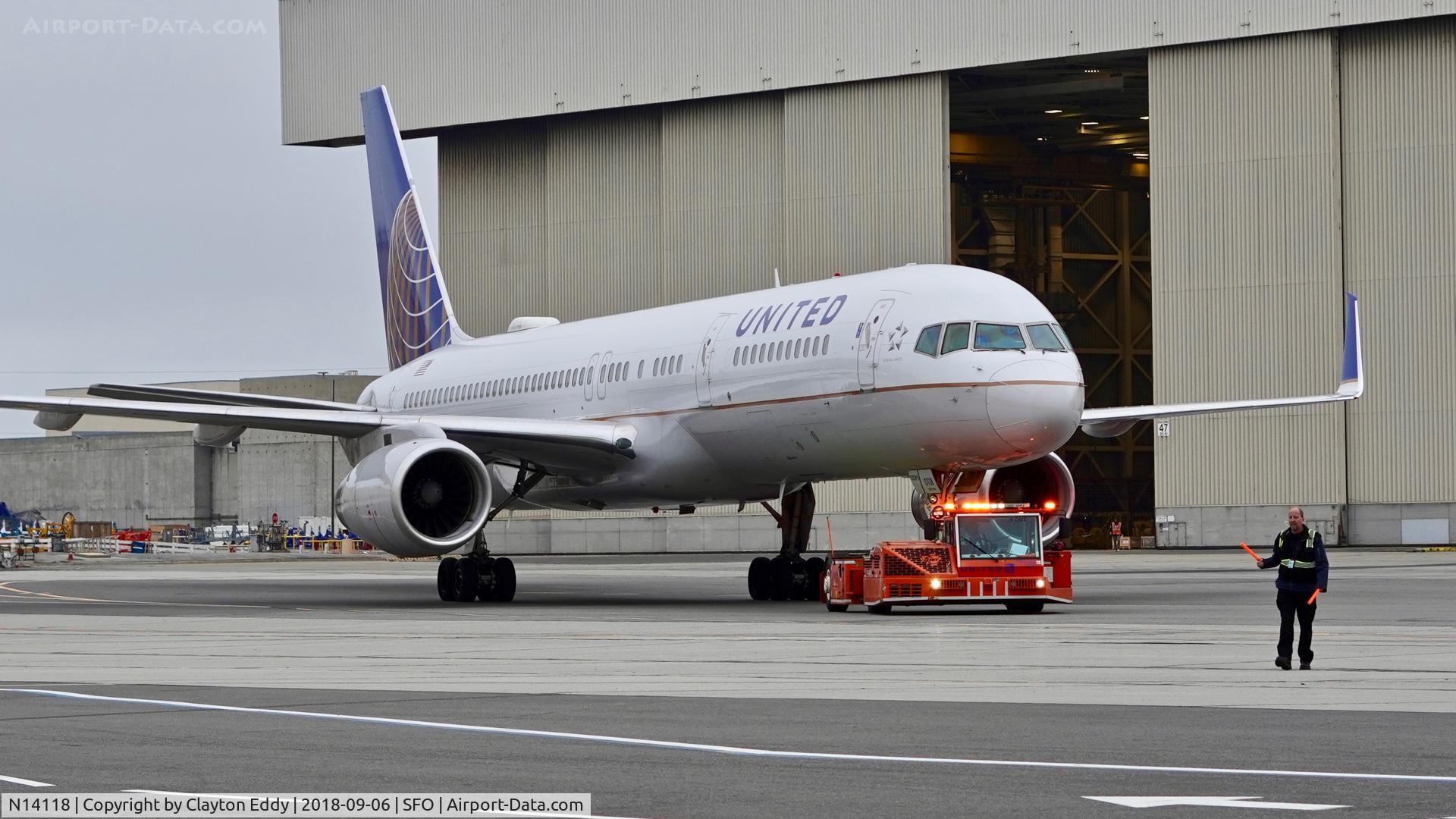 N14118, 1997 Boeing 757-224 C/N 27560, SFSO 2018.