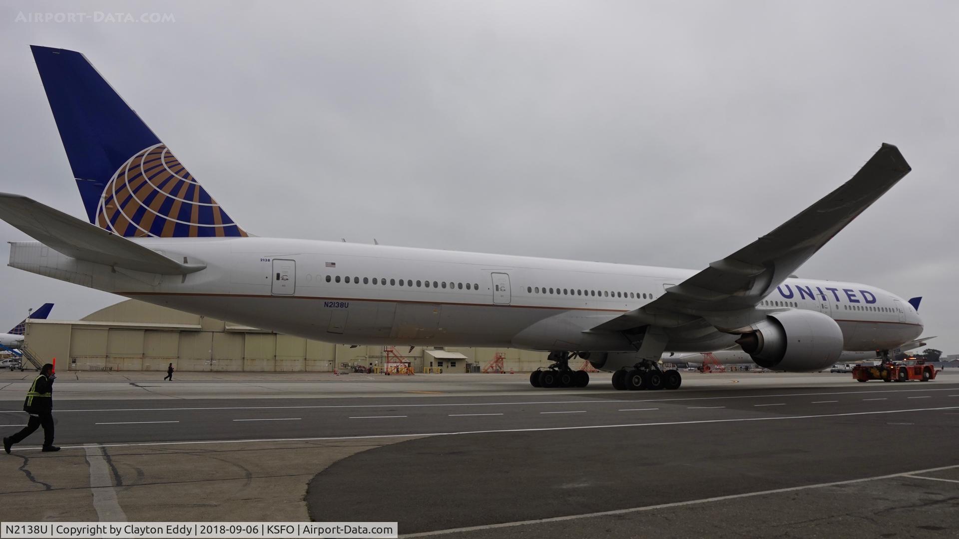 N2138U, 2017 Boeing 777-300/ER C/N 62649, SFO 2018.