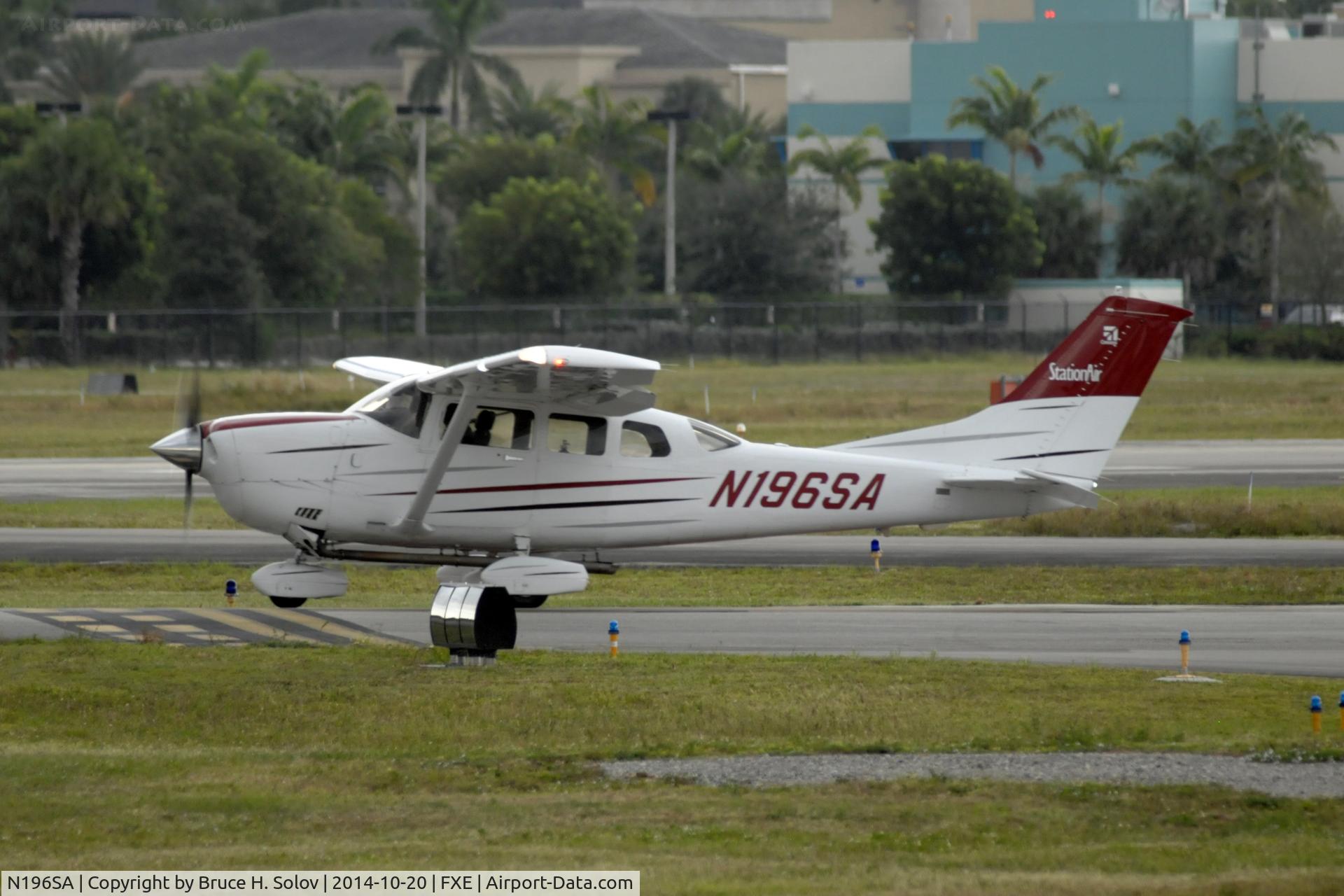 N196SA, 2003 Cessna 206H Stationair C/N 20608197, waiting for departure on runway 9
