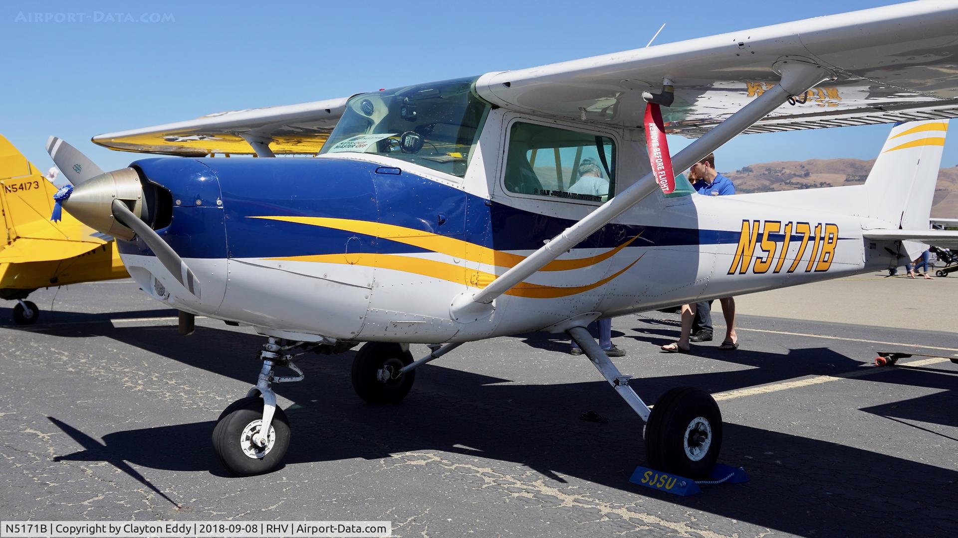 N5171B, 1979 Cessna 152 C/N 15283787, Reid-Hillview Airport California 2018.