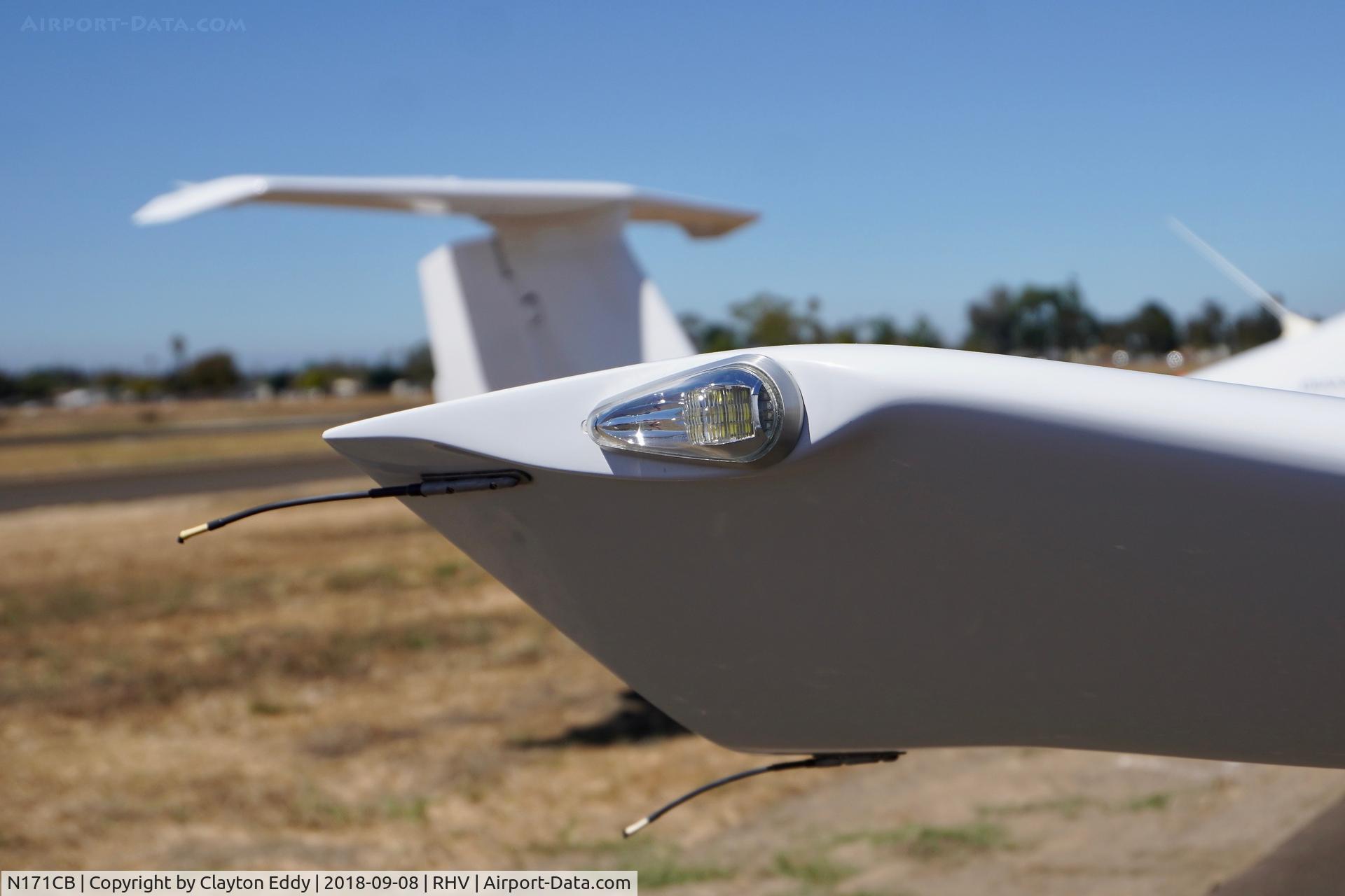 N171CB, 2008 Diamond DA-40 Diamond Star C/N 40.969, Reid-Hillview Airport California 2018.