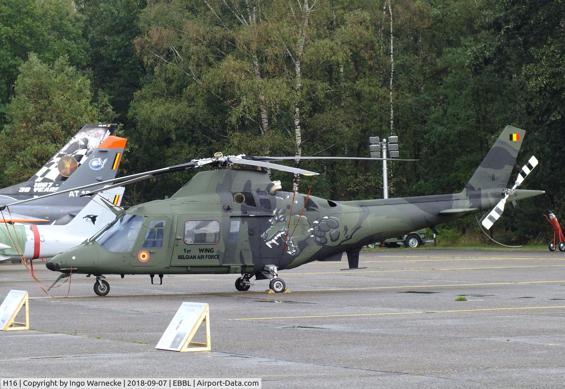 H16, 1993 Agusta A-109BA C/N 0316, Agusta A.109BA of the FAeB (Belgian Air Force) in 'Wolf' special colours at the 2018 BAFD spotters day, Kleine Brogel airbase