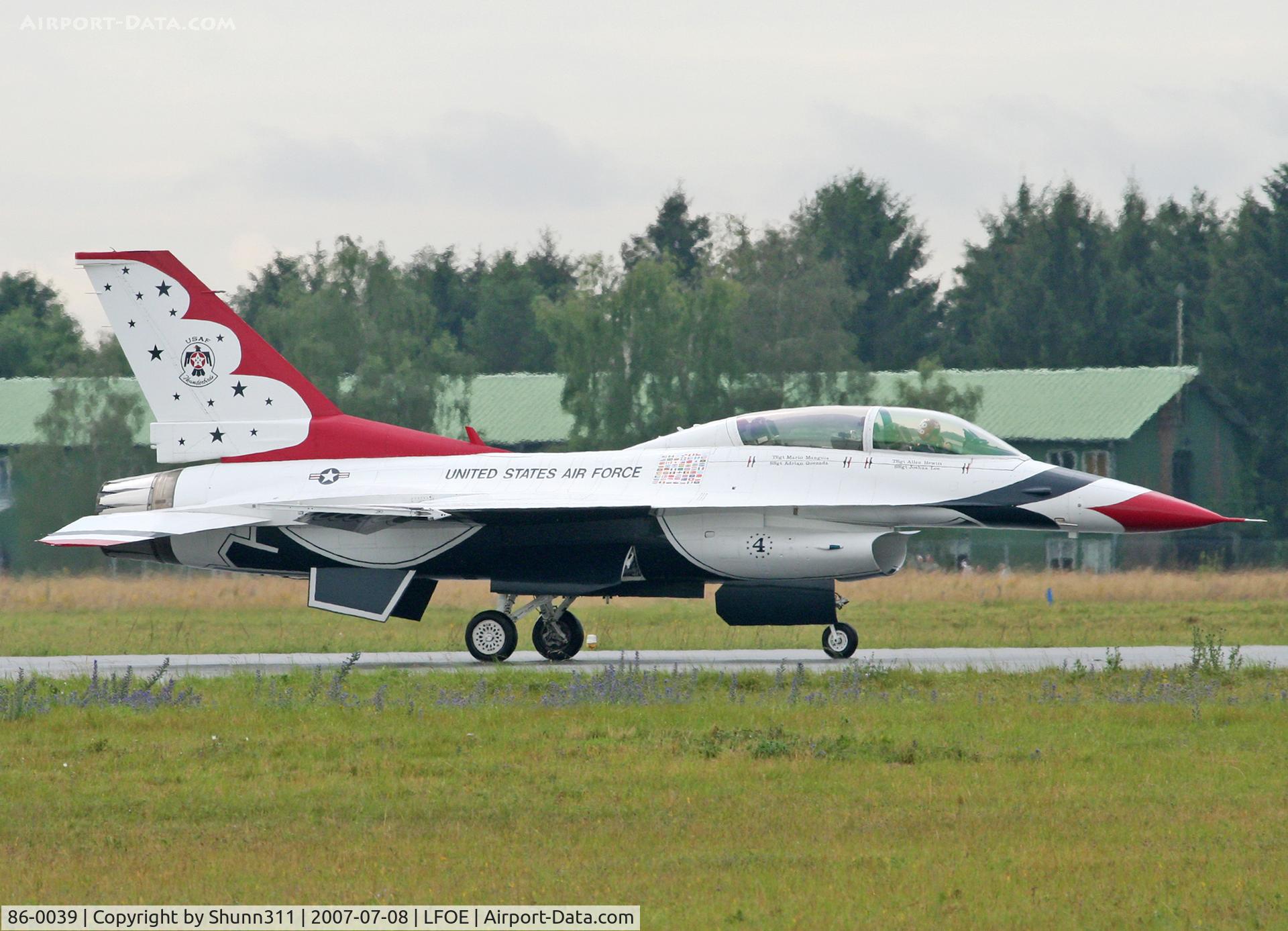 86-0039, 1986 General Dynamics F-16D Fighting Falcon C/N 5D-43, Participant of the Evreux Airshow 2007