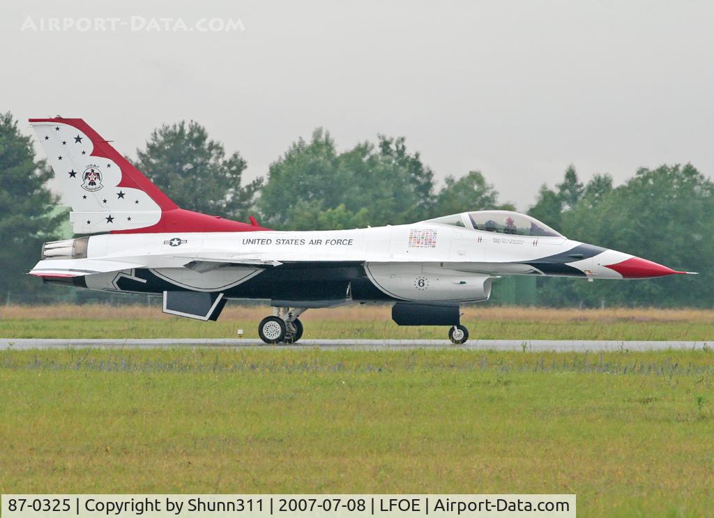87-0325, 1987 General Dynamics F-16C Fighting Falcon C/N 5C-586, Participant of the Evreux Airshow 2007