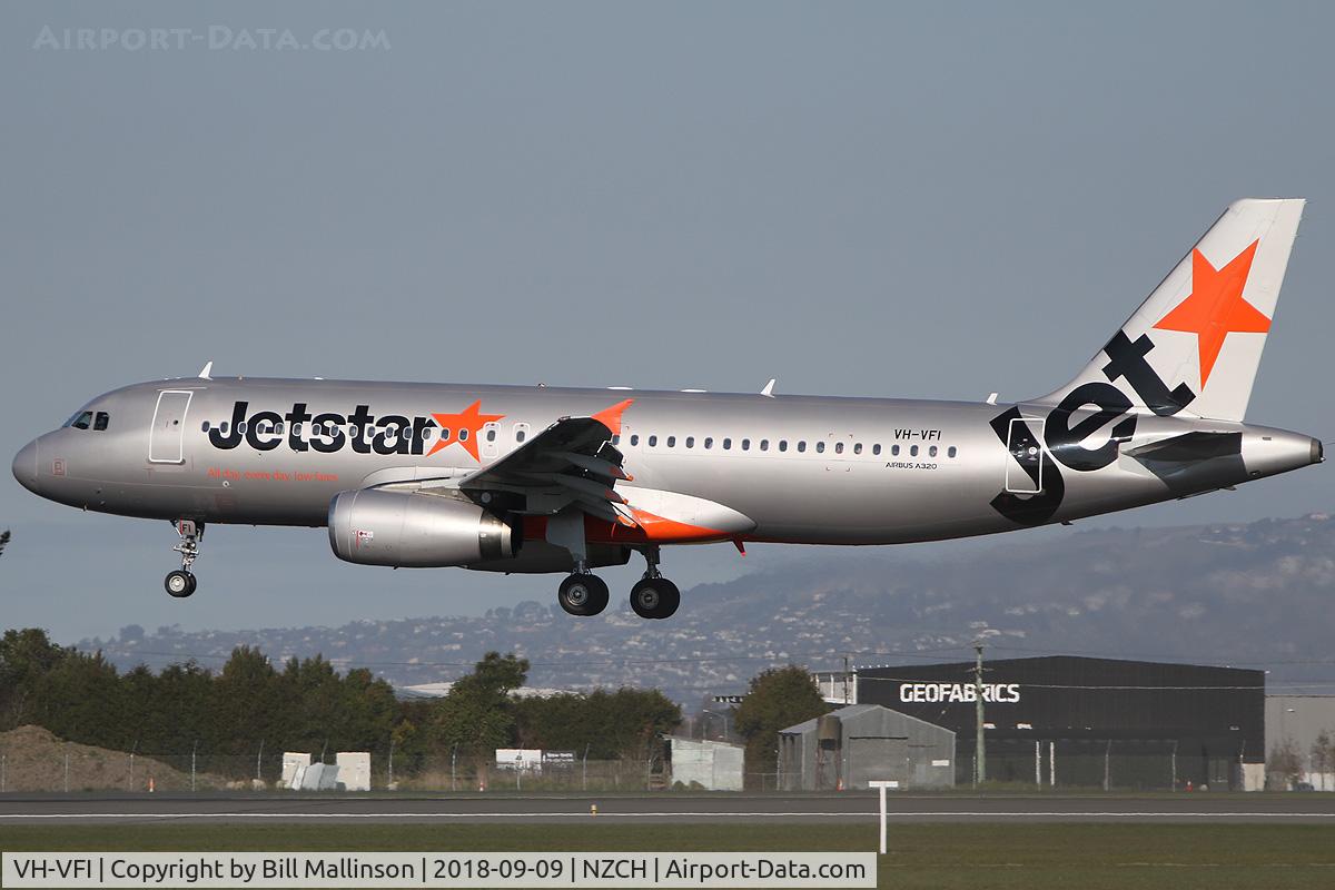 VH-VFI, 2012 Airbus A320-232 C/N 5270, JQ233 FROM AKL