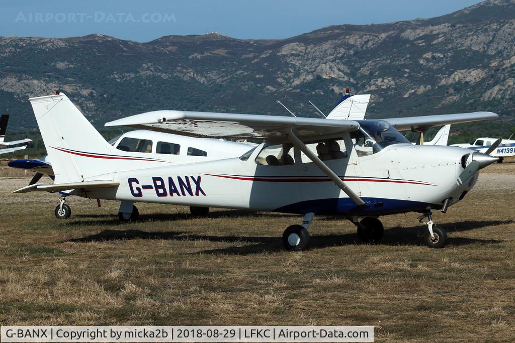 G-BANX, 1973 Reims F172M Skyhawk Skyhawk C/N 0941, Parked
