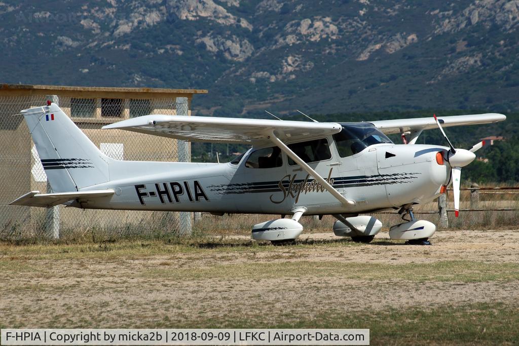 F-HPIA, Cessna 172R Skyhawk C/N 172-80831, Parked