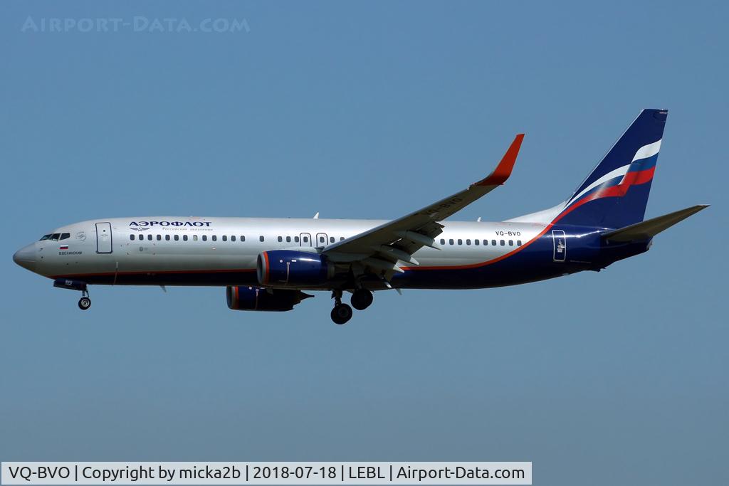 VQ-BVO, 2015 Boeing 737-8LJ C/N 41203, Landing