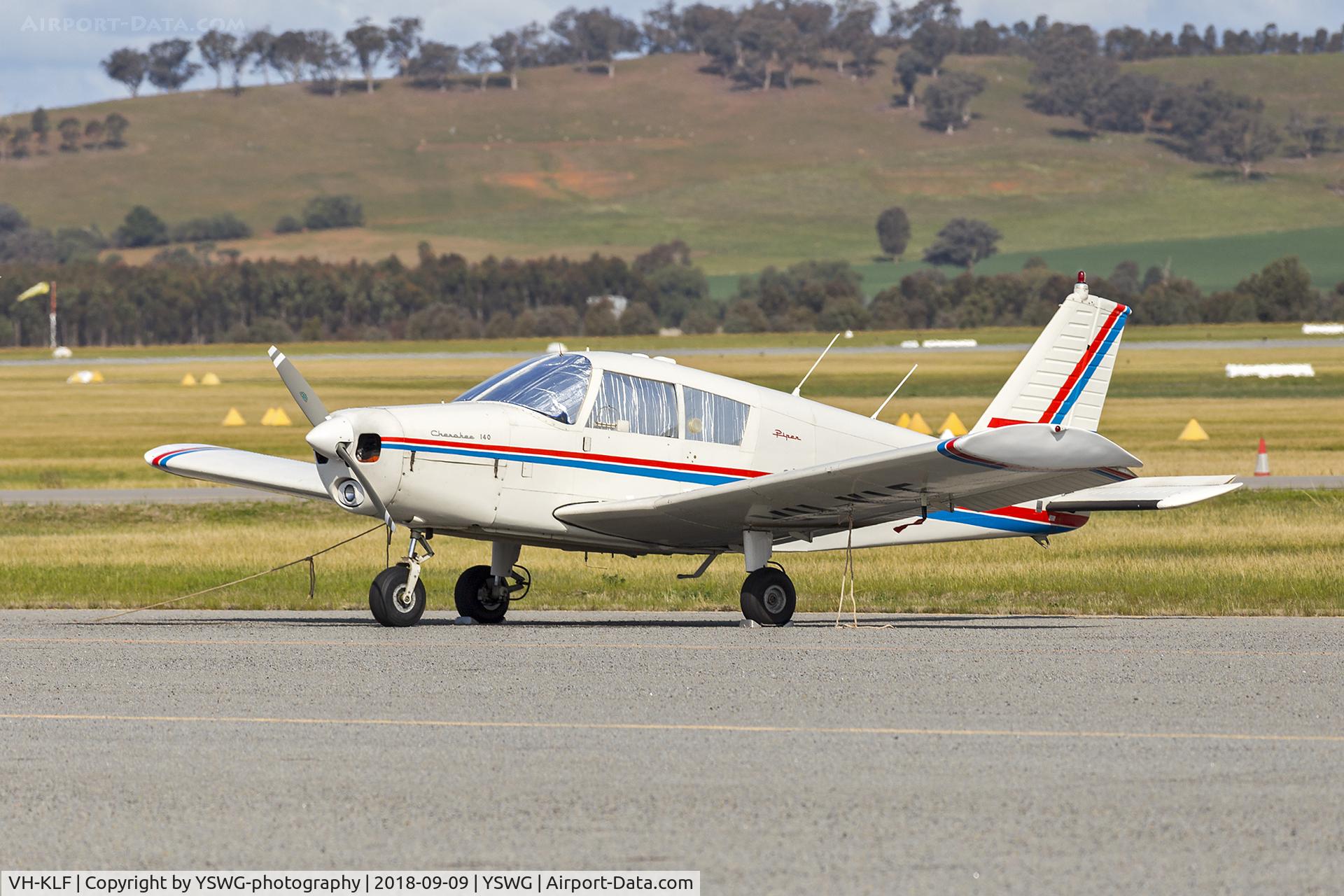 VH-KLF, 1967 Piper PA-28-140 Cherokee C/N 28-22712, Piper PA-28-140 Cherokee (VH-KLF) at Wagga Wagga Airport