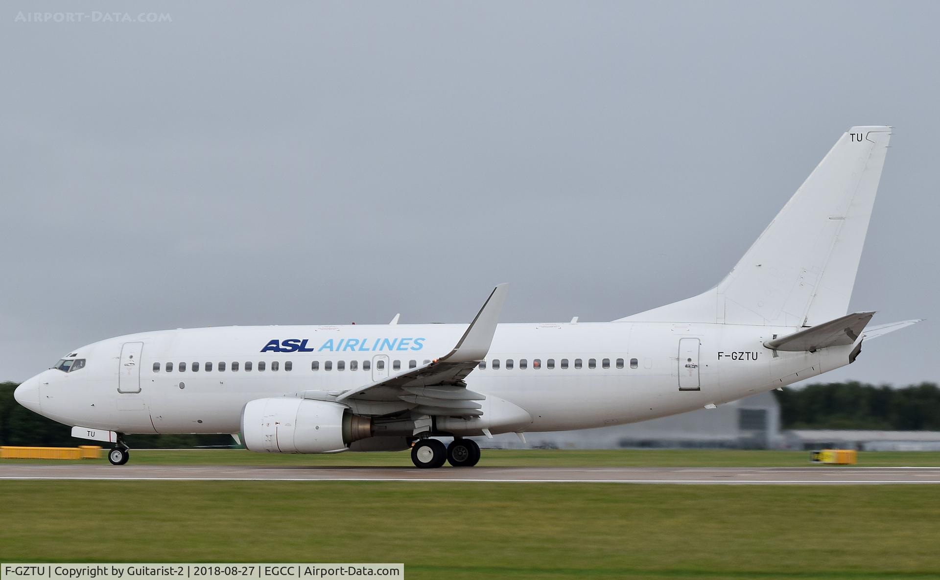 F-GZTU, 2004 Boeing 737-73V C/N 32427, At Manchester