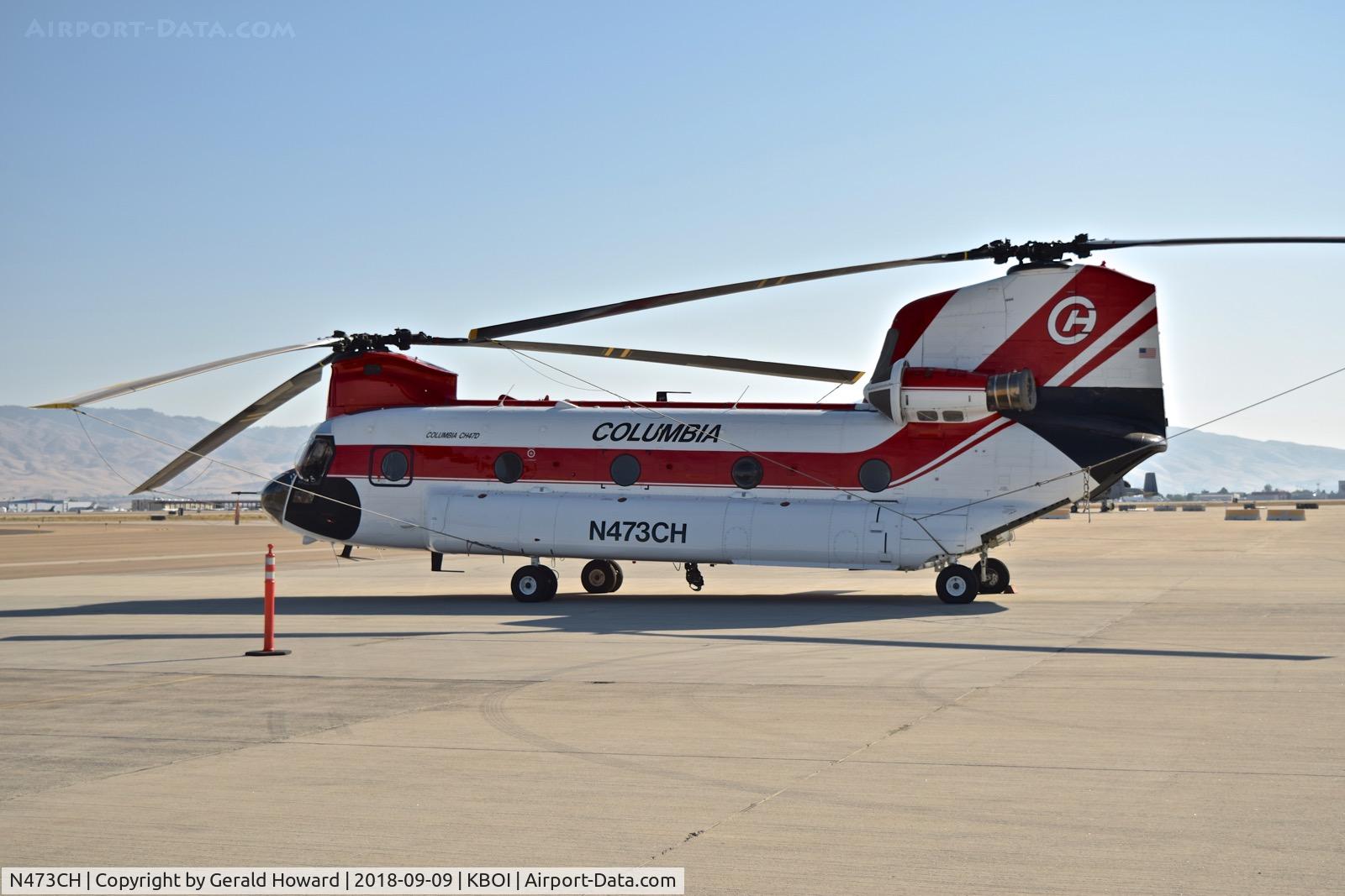 N473CH, 1992 Boeing Vertol CH-47D Chinook C/N M.3424, Parked on the south GA ramp.