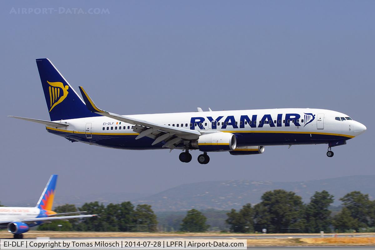 EI-DLF, 2006 Boeing 737-8AS C/N 33588, 