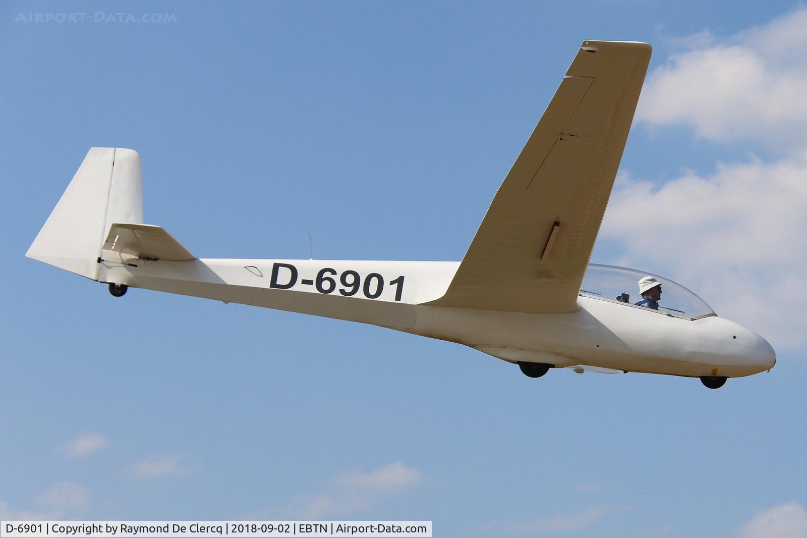 D-6901, 1969 Schleicher ASK-13 C/N 13197, Opendoor Goetsenhoven.
