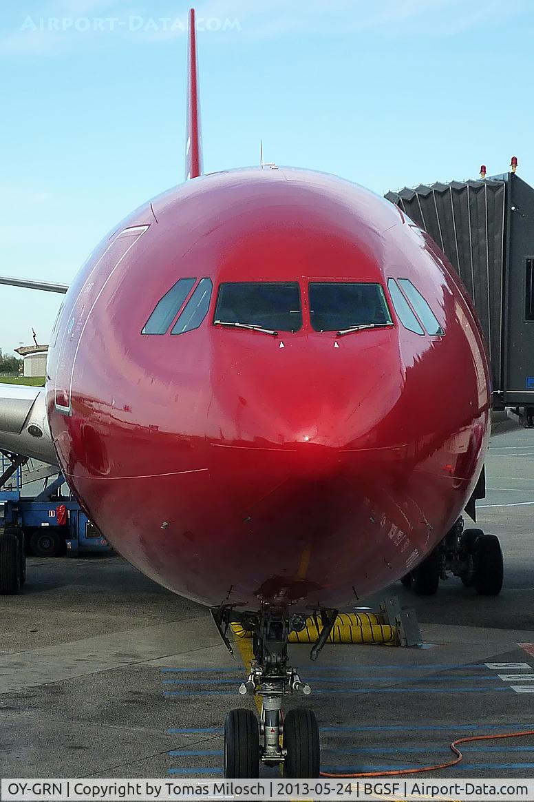 OY-GRN, 1998 Airbus A330-223 C/N 230, 