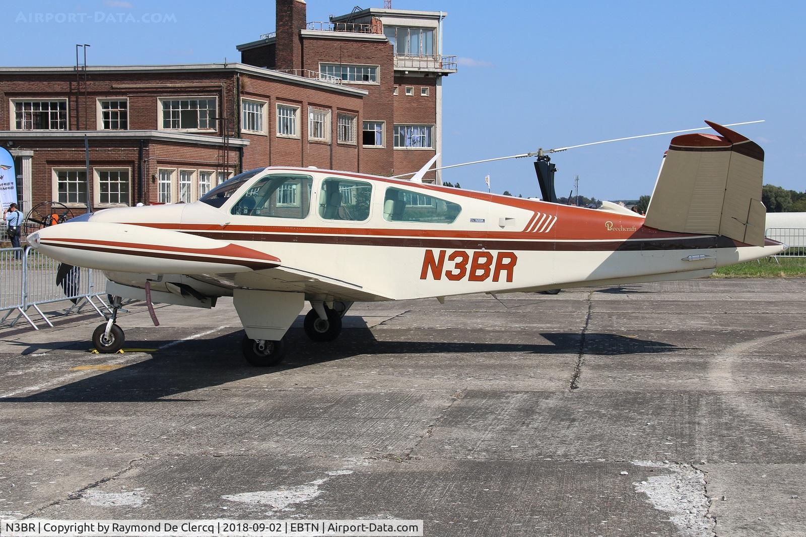 N3BR, 1973 Beech V35B Bonanza C/N D-9447, EBTN opendoor.