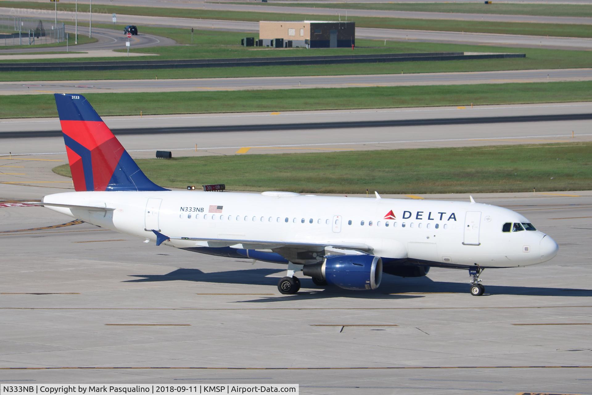 N333NB, 2001 Airbus A319-114 C/N 1582, Airbus A319-114