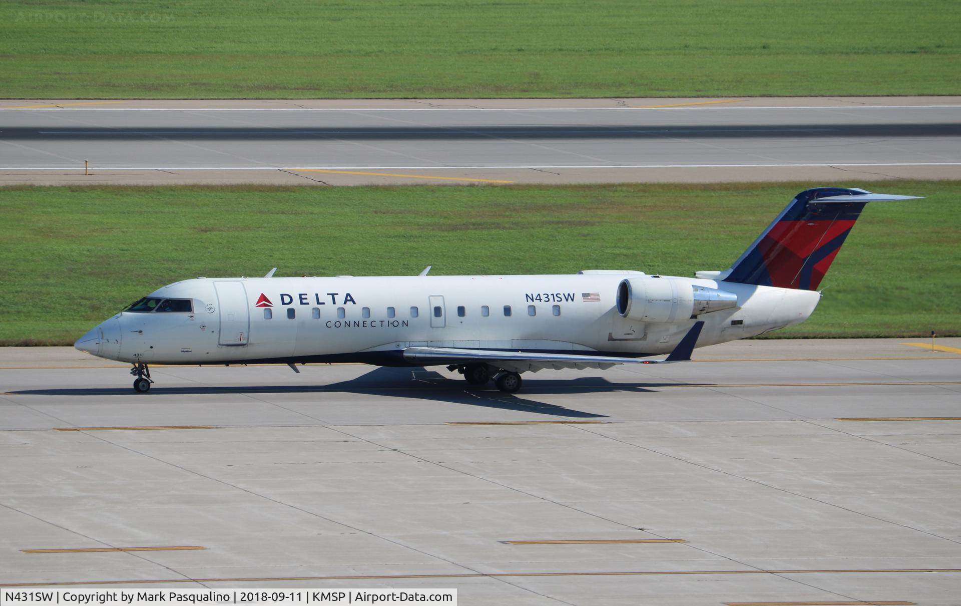N431SW, 2001 Bombardier CRJ-200LR (CL-600-2B19) C/N 7536, CL-600-2B19