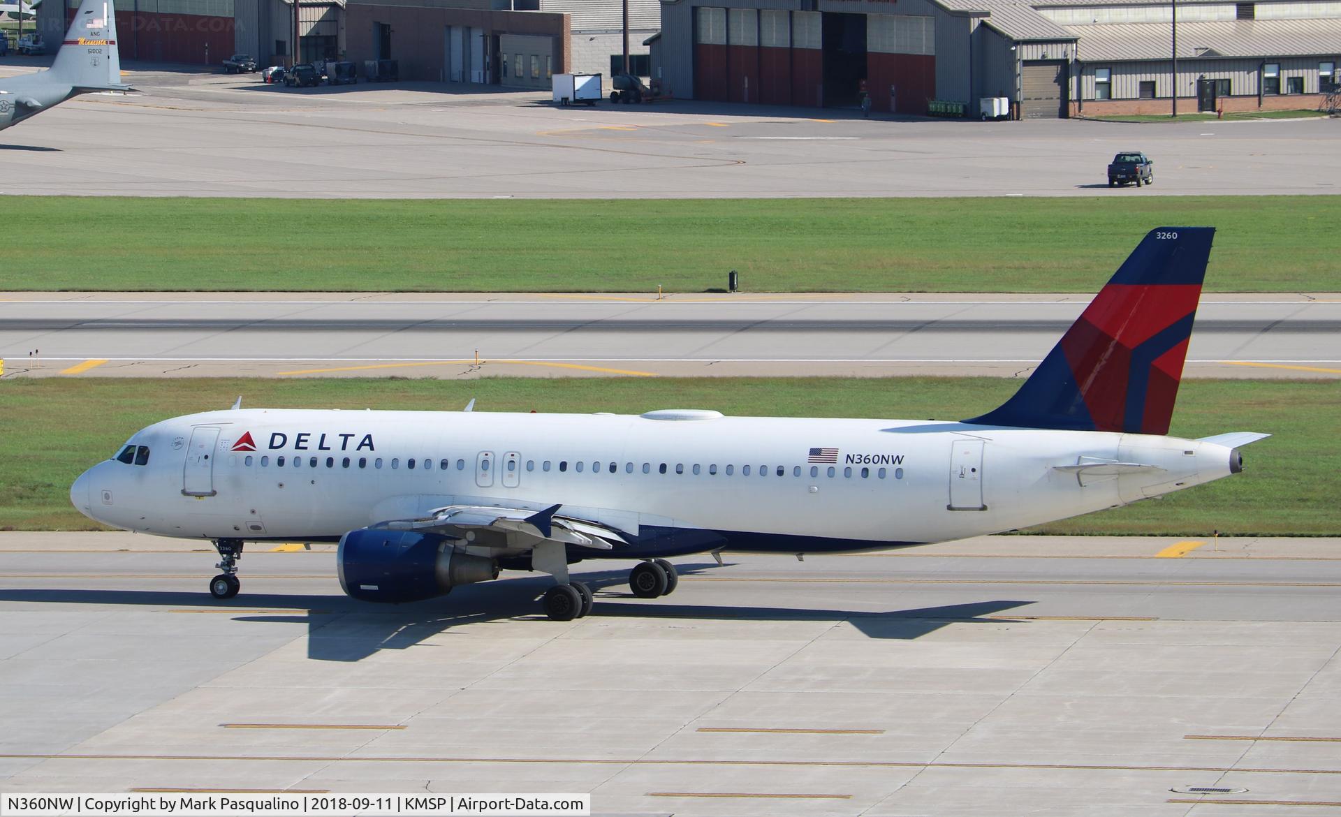 N360NW, 1998 Airbus A320-212 C/N 0903, Airbus A320-212