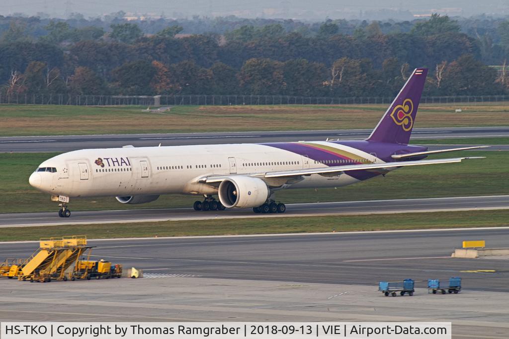 HS-TKO, 2013 Boeing 777-3AL/ER C/N 41524, Thai Airways Boeing 777-300
