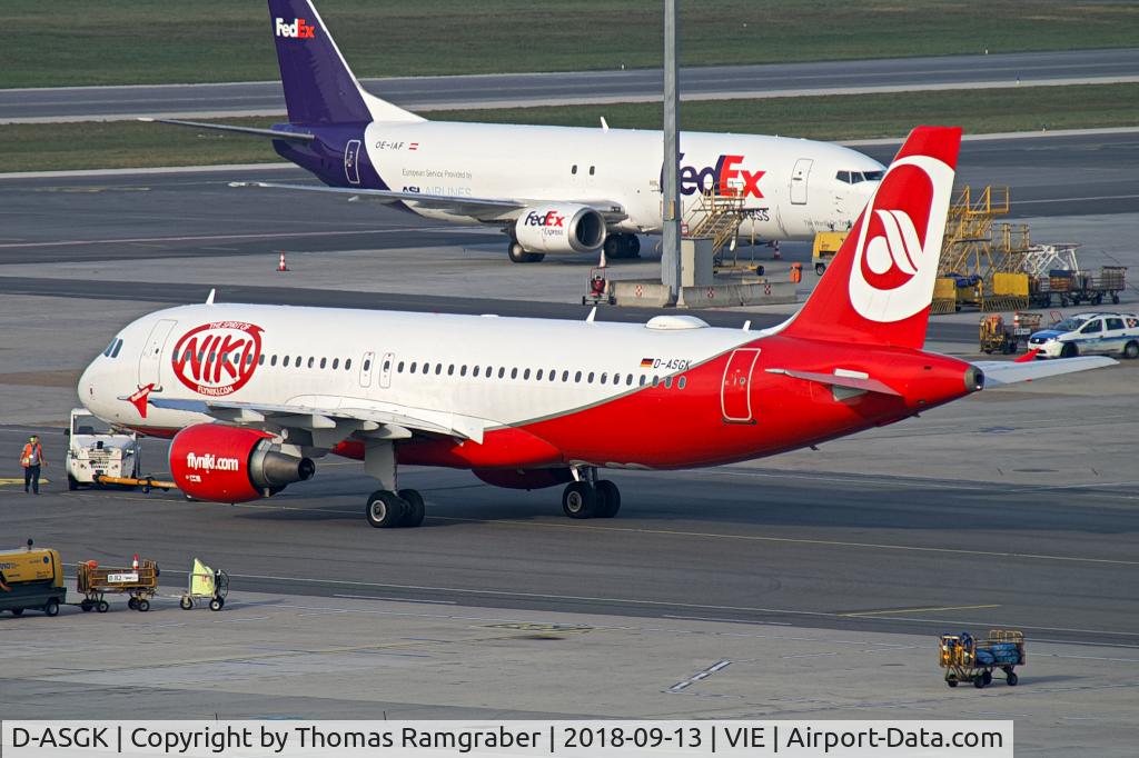 D-ASGK, 2006 Airbus A320-214 C/N 2668, Sundair Airbus A320