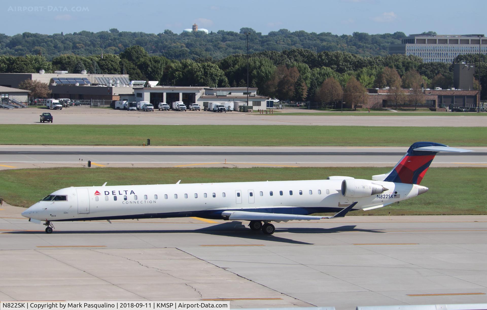 N822SK, 2008 Bombardier CRJ-900ER (CL-600-2D24) C/N 15203, CL-600-2D24