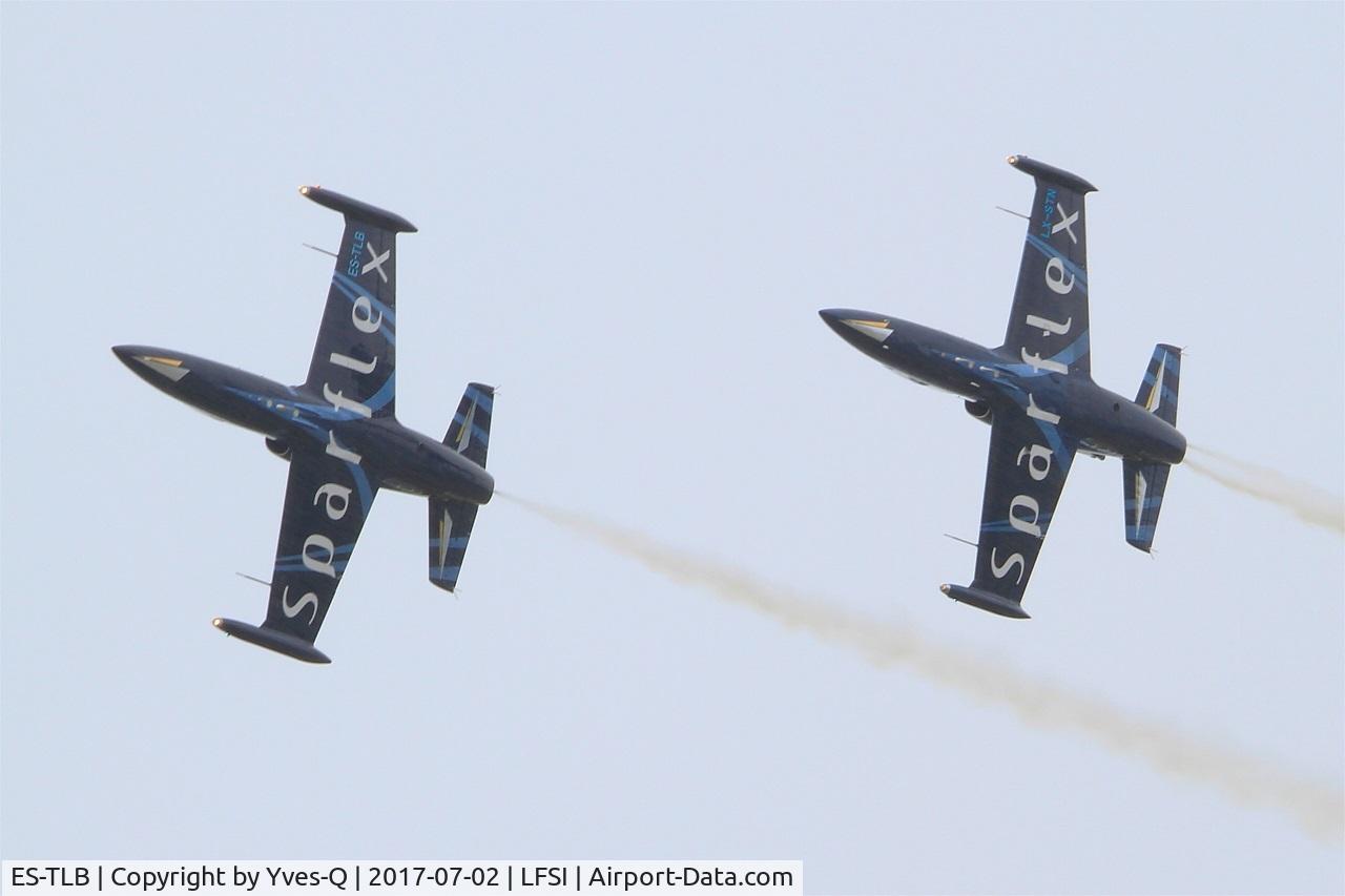 ES-TLB, Aero L-39C Albatros Albatros C/N 031824, Aero L-39C Albatros, Fly & Fun french team, On display, St Dizier-Robinson Air Base 113 (LFSI) Open day 2017
