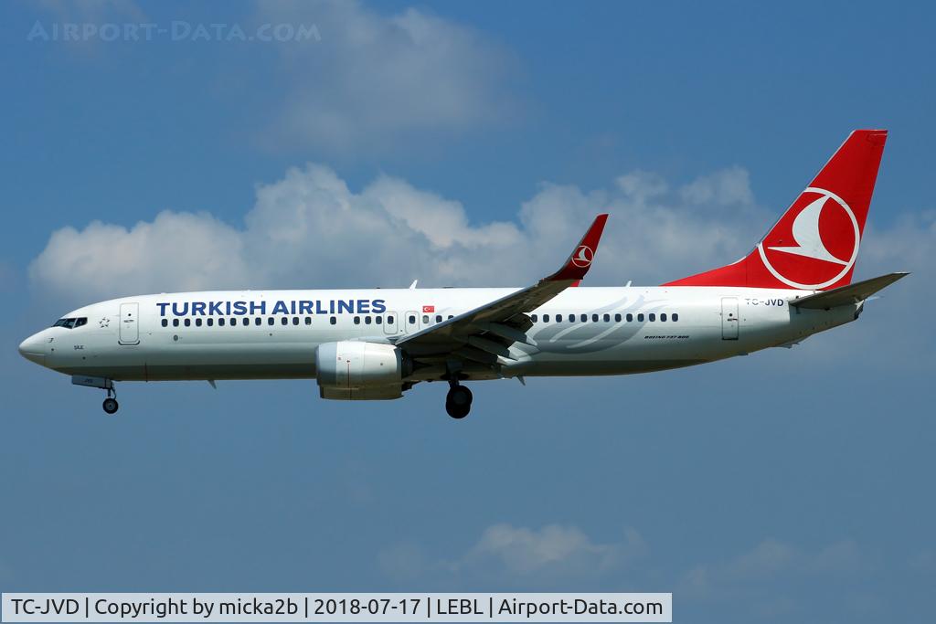 TC-JVD, 2014 Boeing 737-8F2 C/N 42007, Landing