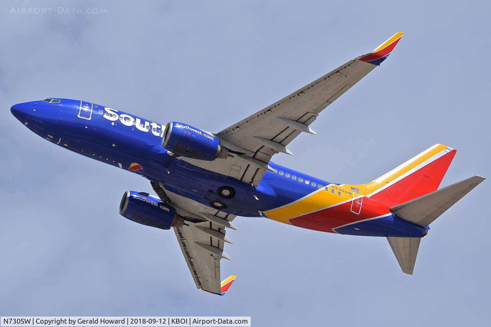 N730SW, 1999 Boeing 737-7H4 C/N 27862, Take off from RWY 28L.
