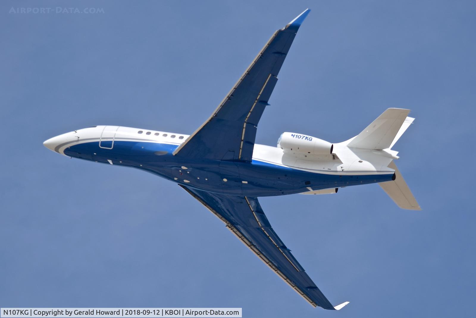 N107KG, 2011 Dassault Falcon 7X C/N 107, Departing BOI.