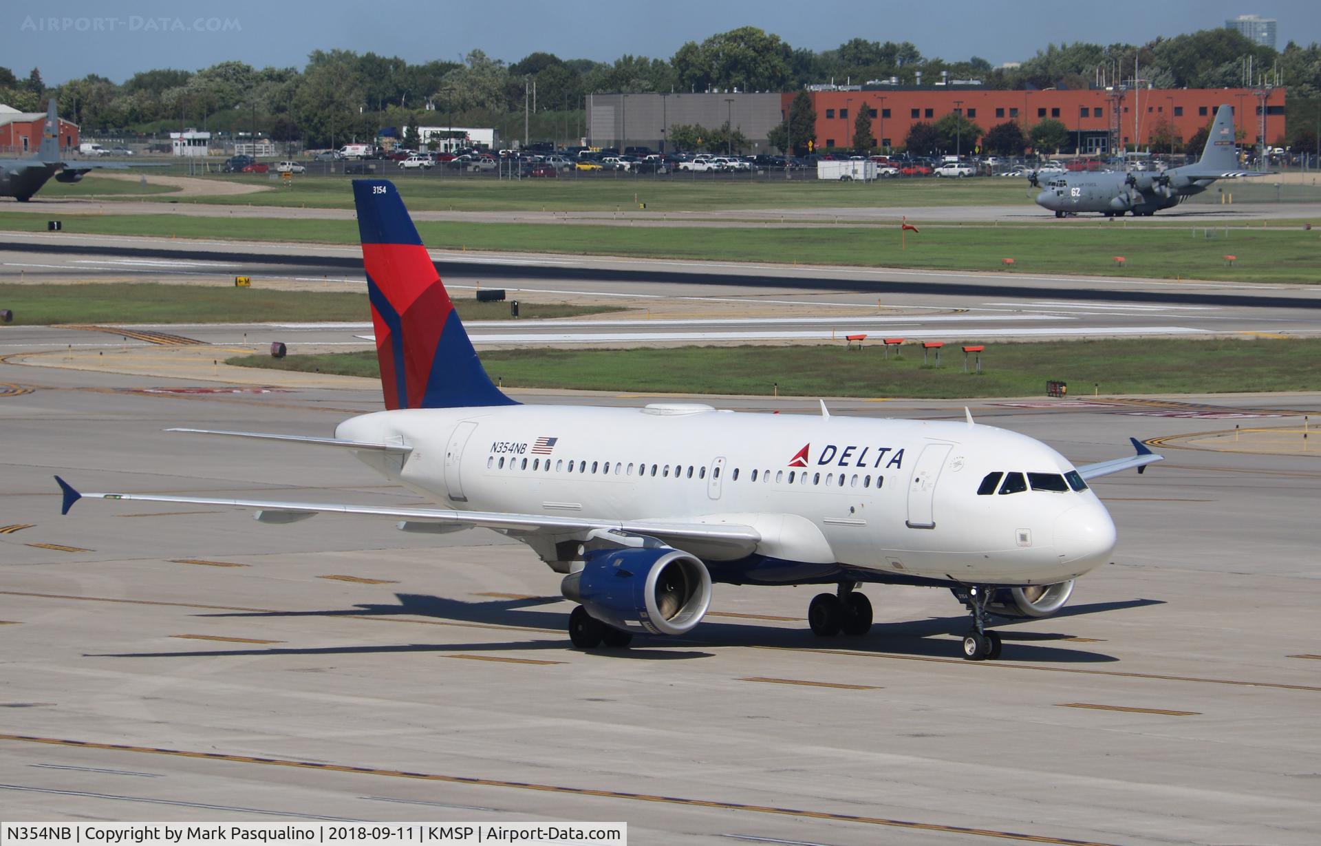 N354NB, 2002 Airbus A319-114 C/N 1833, Airbus A319-114