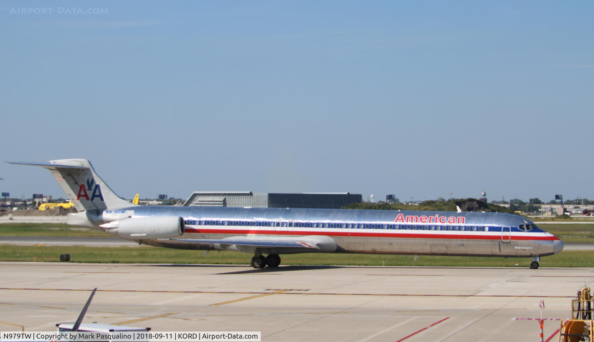 N979TW, 1999 McDonnell Douglas MD-83 (DC-9-83) C/N 53629, MD-83