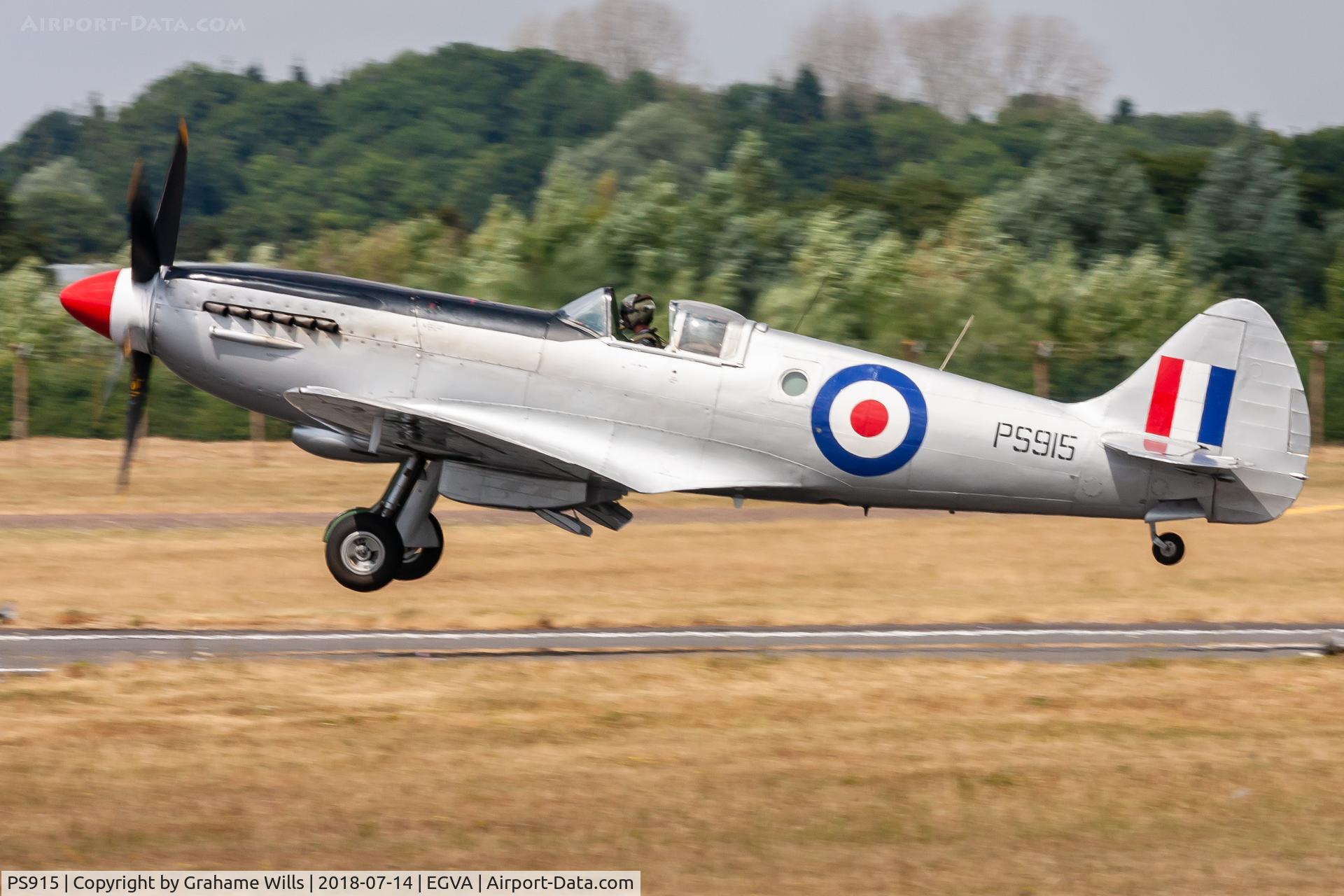 PS915, 1945 Supermarine 389 Spitfire PR.XIX C/N 6S/585121, Supermarine Spitfire PRXIX PS915 Battle of Britain Memorial Flight RAF, Fairford 14/7/18