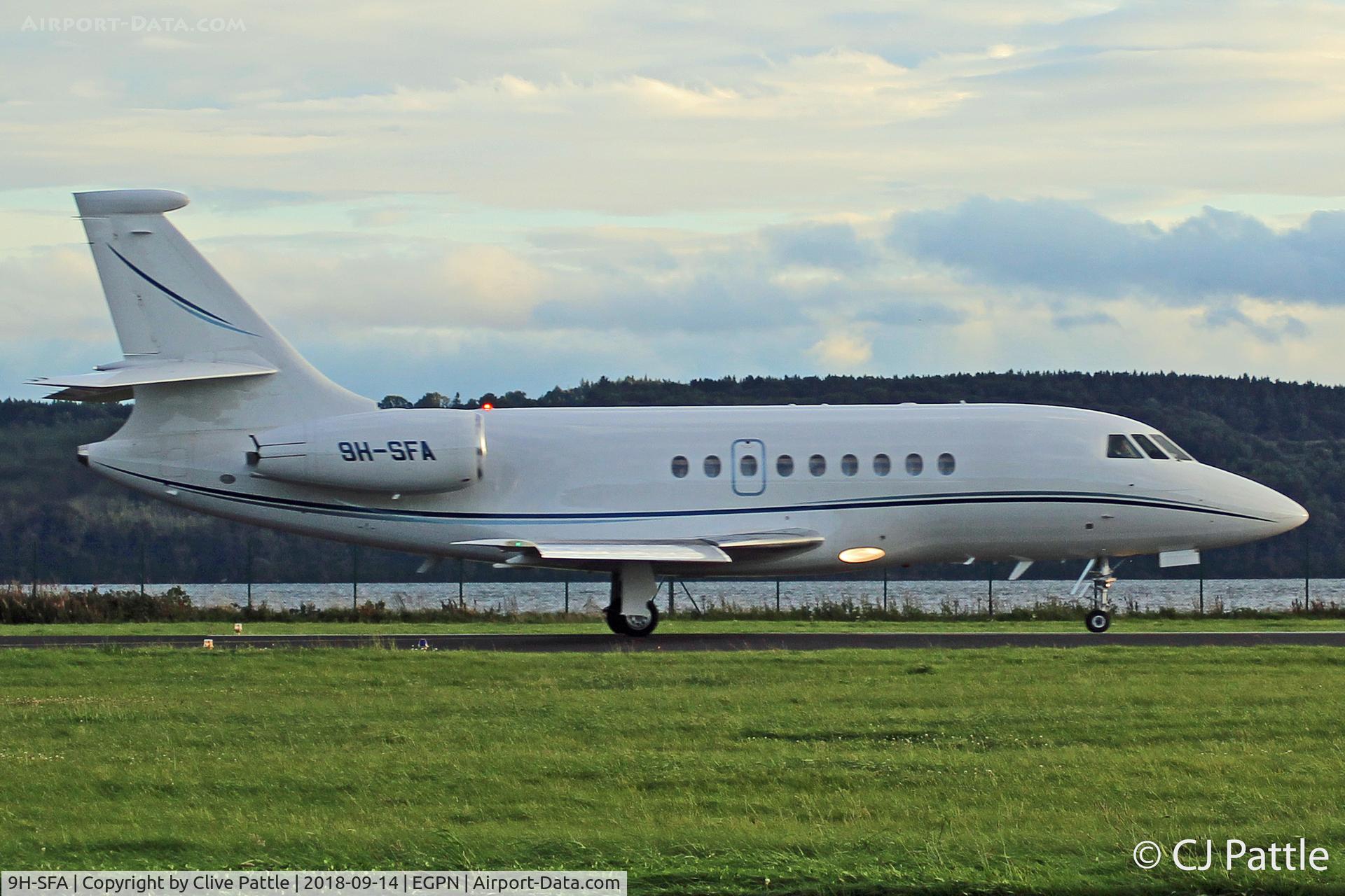 9H-SFA, 2004 Dassault Falcon 2000EX C/N 39, Dundee departure
