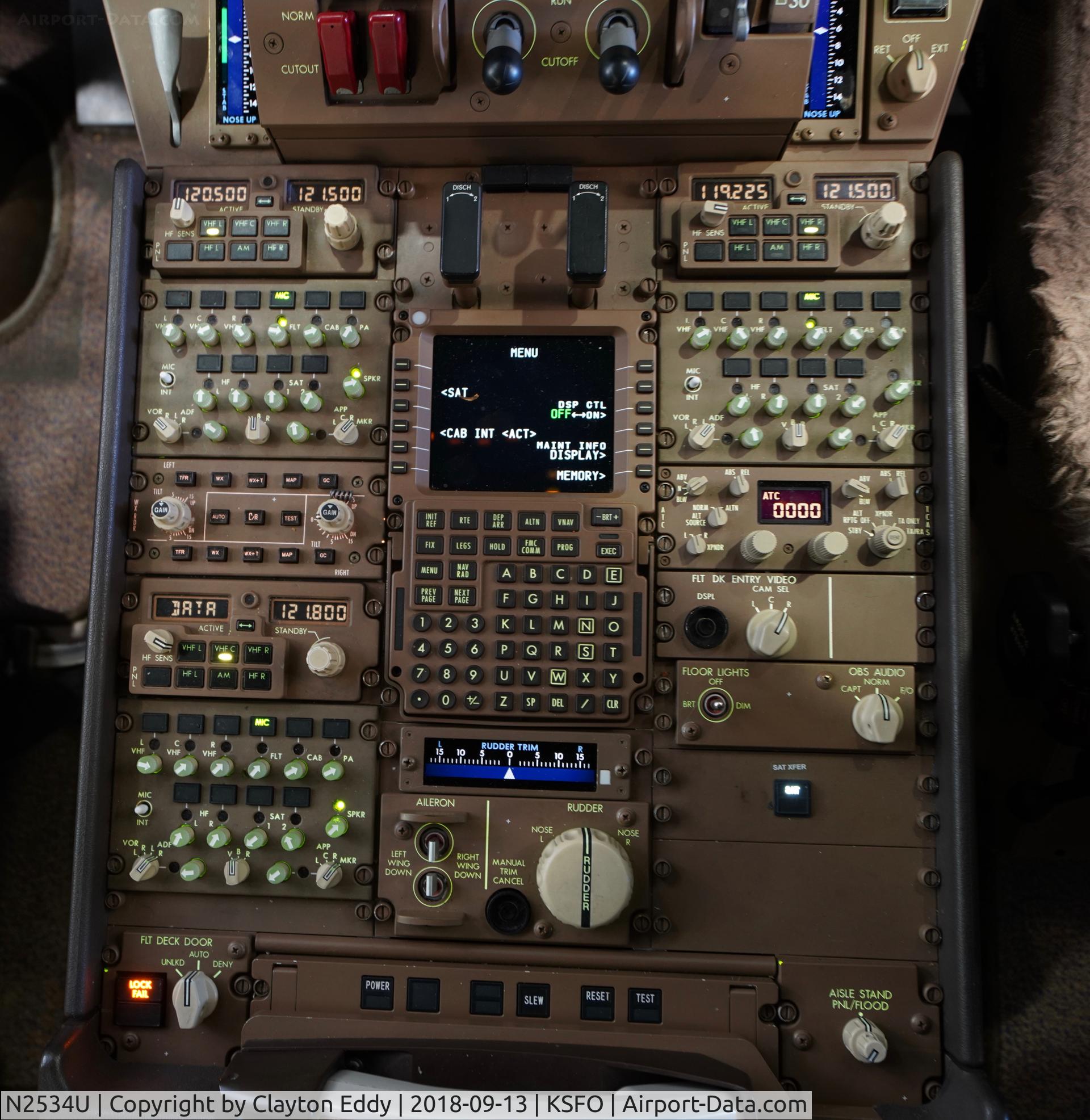 N2534U, 2017 Boeing 777-300/ER C/N 62645, Center control panel. SFO 2018.