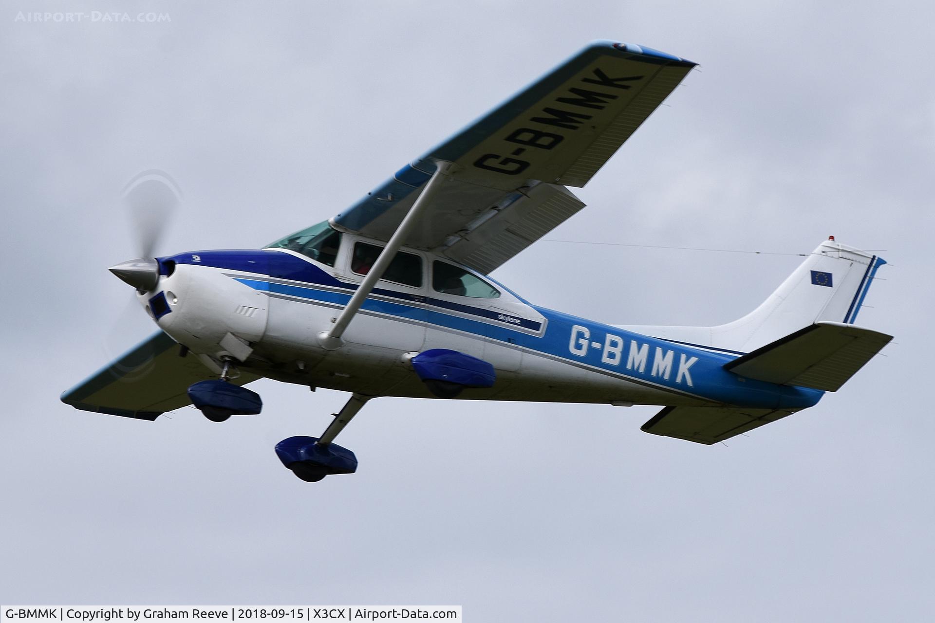 G-BMMK, 1975 Cessna 182P Skylane C/N 182-64117, Departing from Northrepps.
