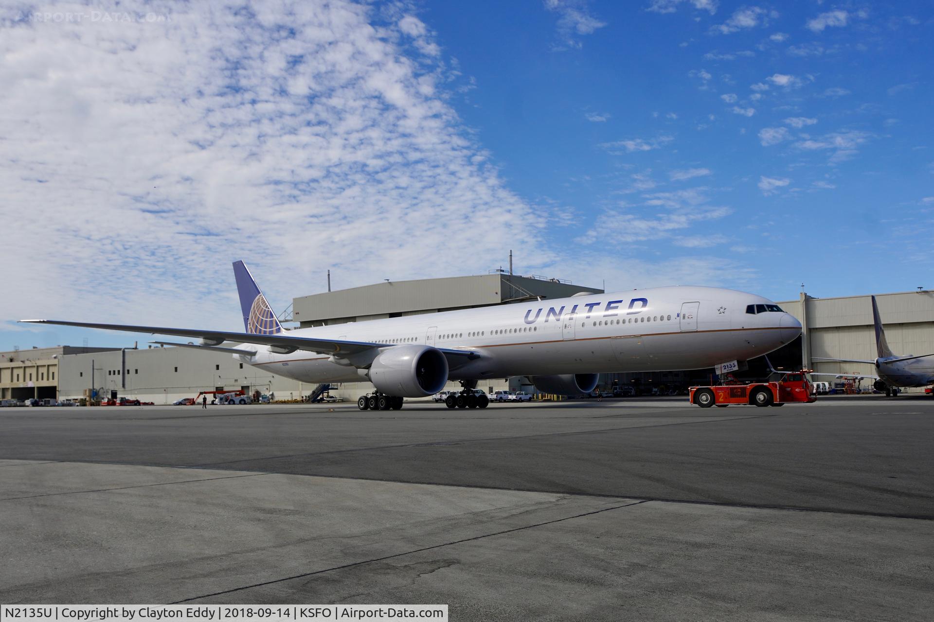 N2135U, 2017 Boeing 777-300/ER C/N 62646, SFO 2018.
