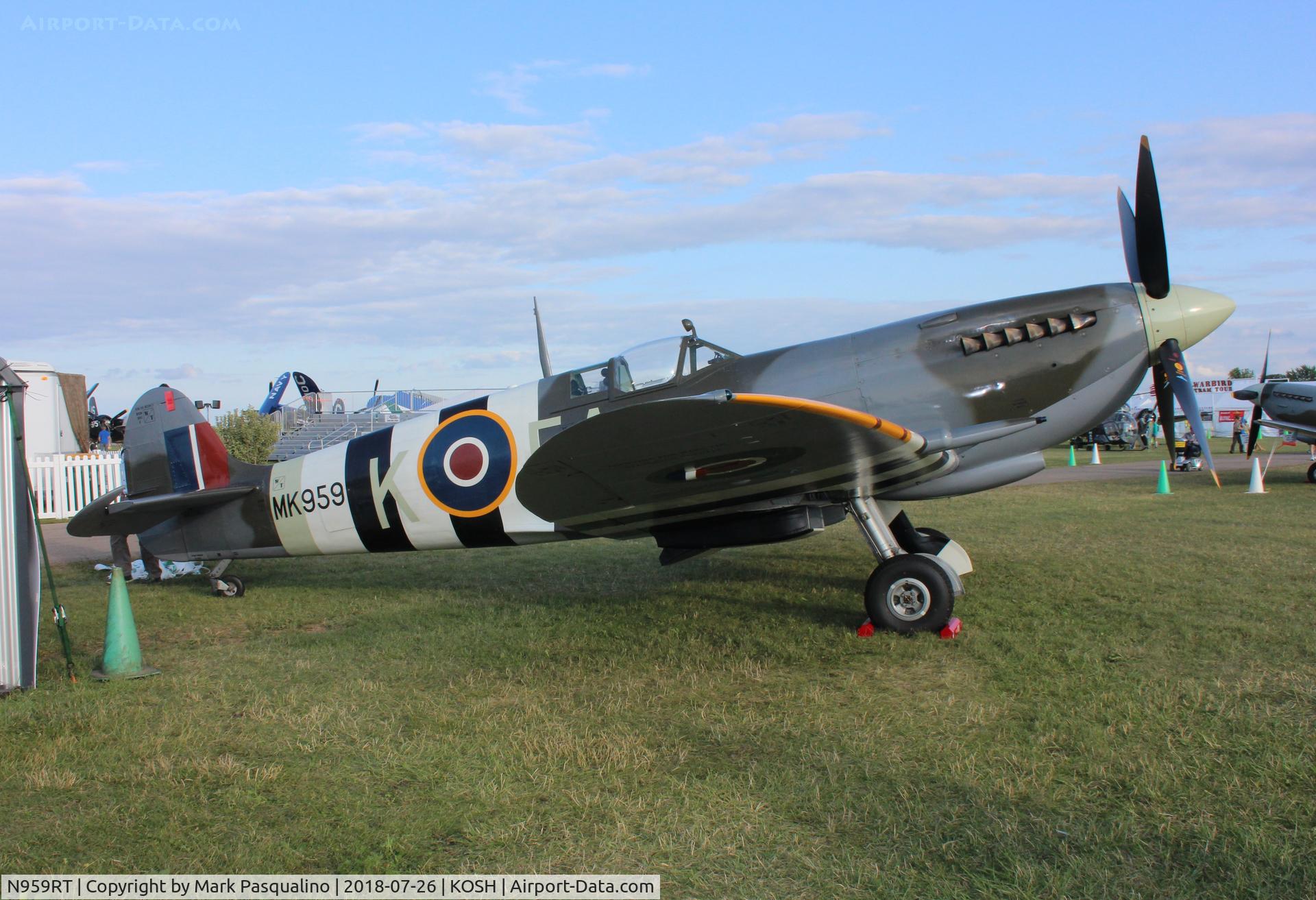 N959RT, 1944 Supermarine 361 Spitfire IXc C/N CBAF.8125, Spitfire IX