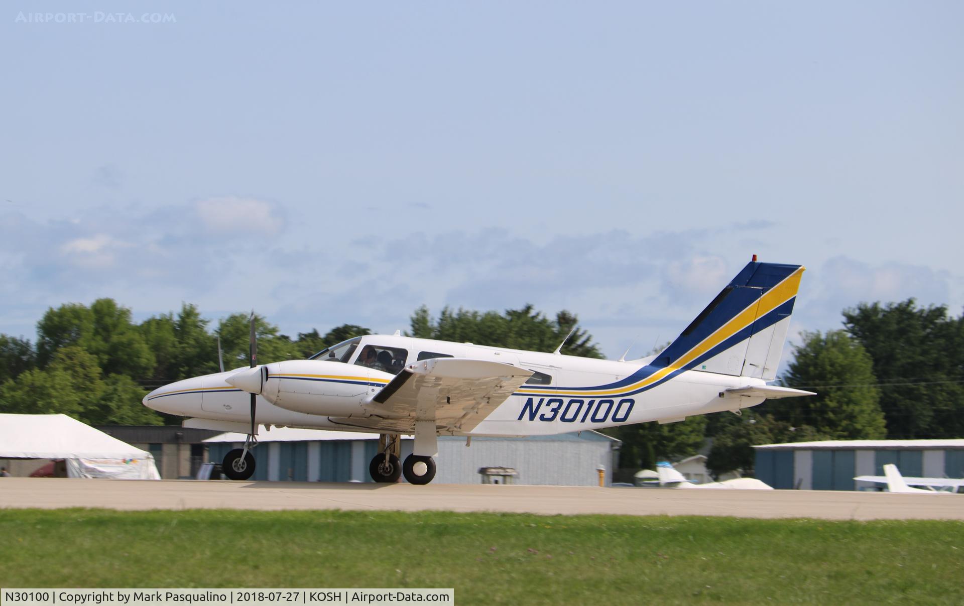 N30100, 1978 Piper PA-34-200T C/N 34-7870463, Piper PA-34-200T
