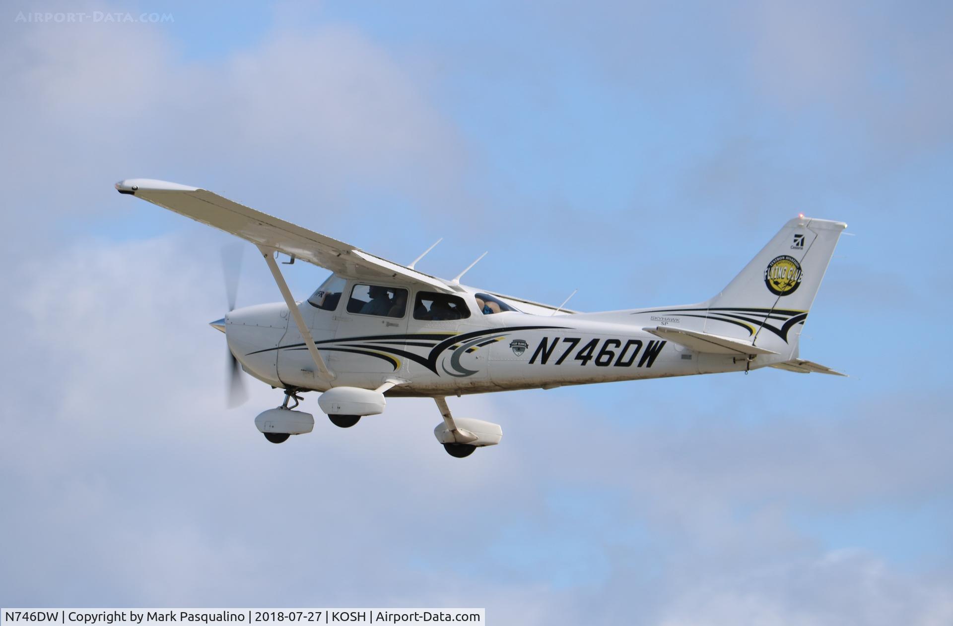 N746DW, 2015 Cessna 172S C/N 172S11569, Cessna 172S