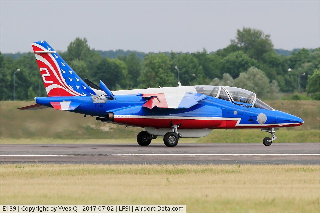 E139, Dassault-Dornier Alpha Jet E C/N E139, Dassault-Dornier Alpha Jet E (F-UGFC), Athos 02 of Patrouille de France 2017, Landing rwy 11, St Dizier-Robinson Air Base 113 (LFSI) Open day 2017