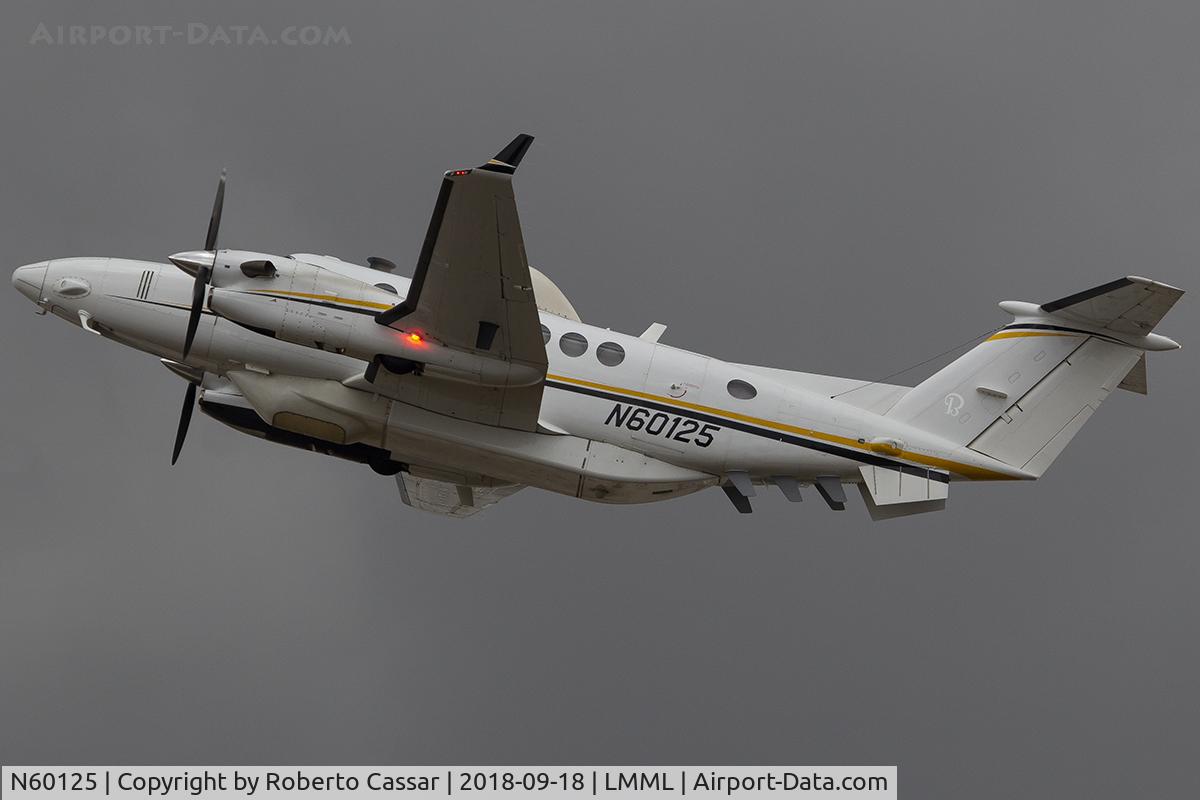 N60125, Hawker Beechcraft 350 King Air (B300) C/N FL-645, Runway 23