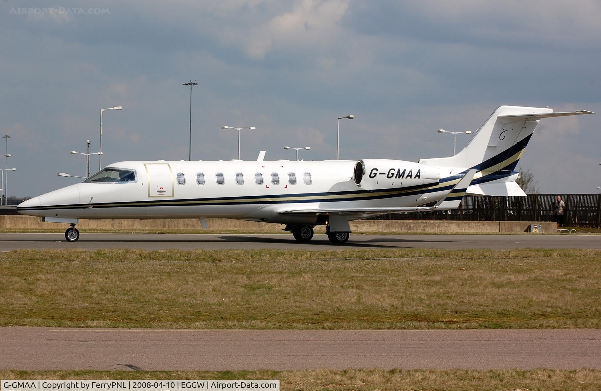 G-GMAA, 2001 Learjet 45 C/N 45-167, Lj45 arriving in LTN