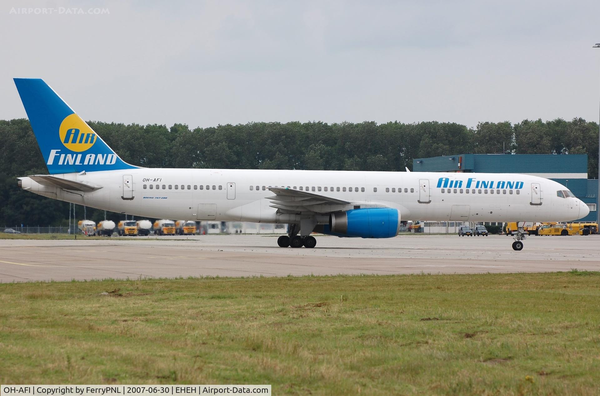 OH-AFI, 1996 Boeing 757-2K2 C/N 26330, Air Finland B752 arrives in EIN on a military charter.