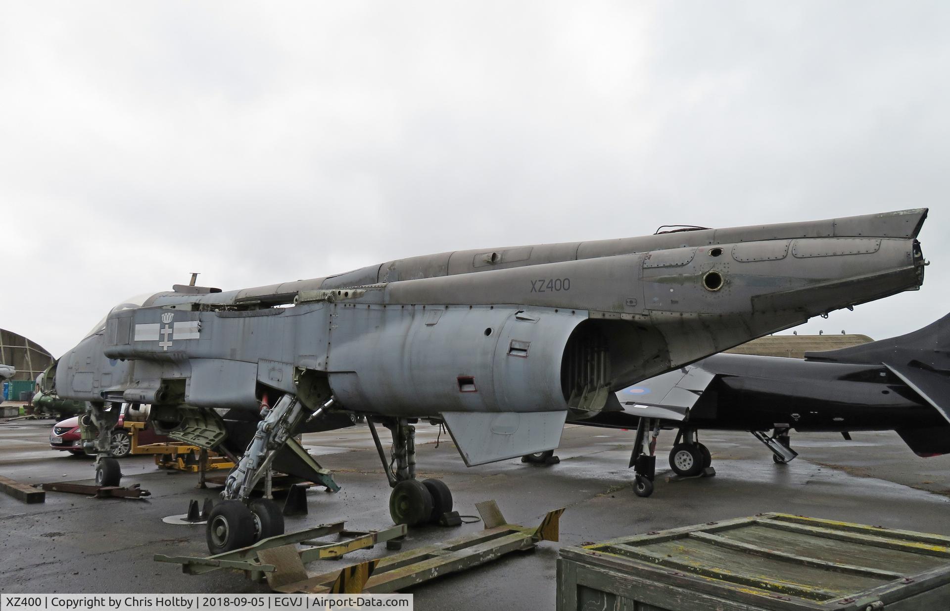 XZ400, 1978 Sepecat Jaguar GR.3A C/N S.165, Gutted and in the Jaguar graveyard at ex-RAF Bentwaters