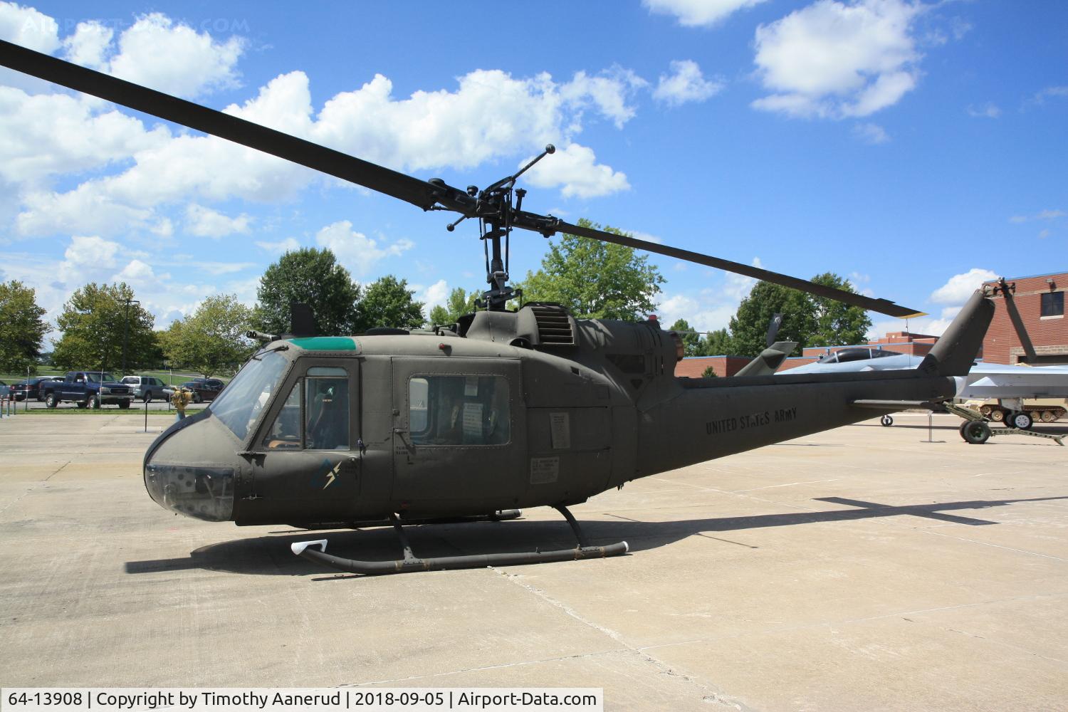 64-13908, 1964 Bell UH-1B-BF C/N 1032, 1964 Bell UH-1B-BF, c/n: 64-13908