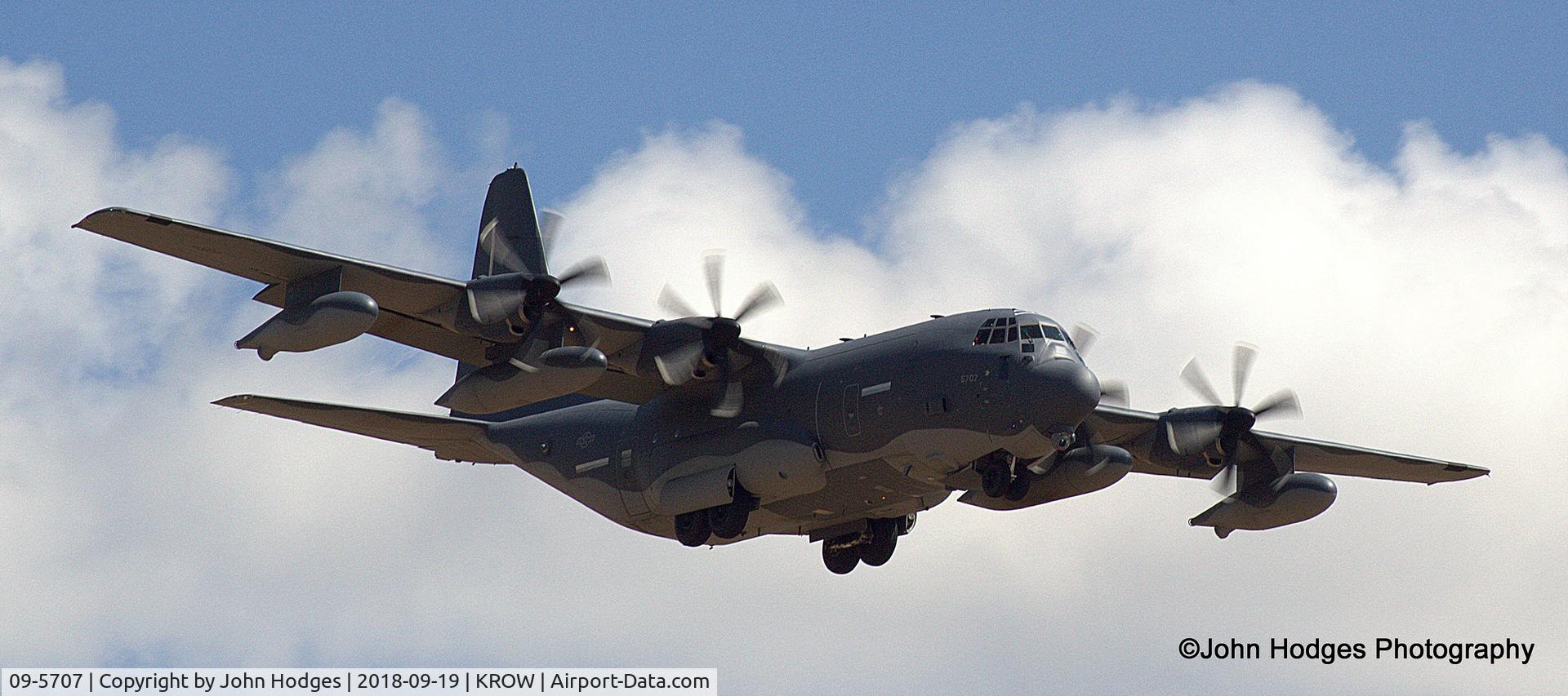09-5707, Lockheed Martin HC-130J Combat King II Hercules C/N 382-5707, Landing at KROW