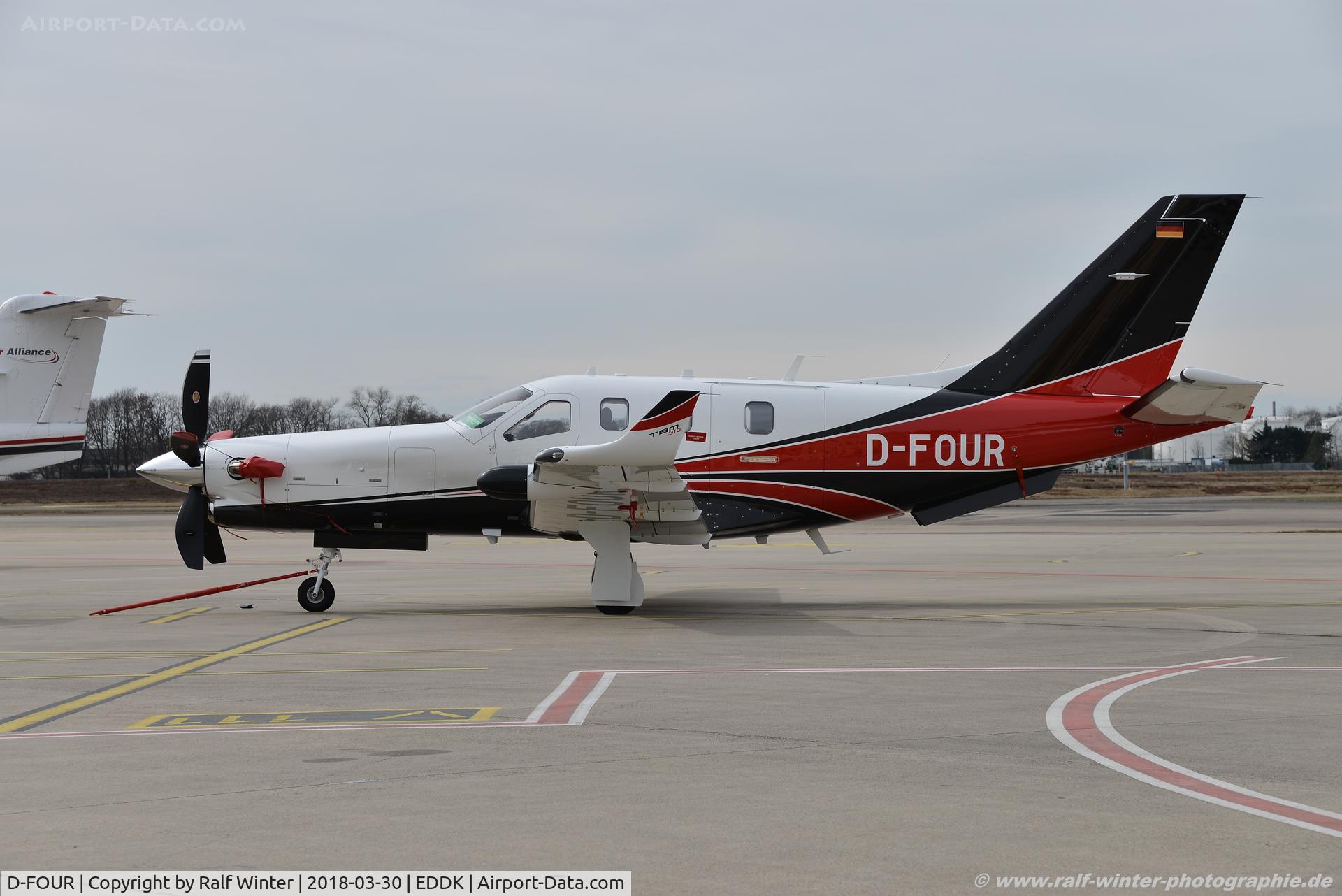 D-FOUR, Socata TBM-700N (TBM-900) C/N 1116, Socata TBM-700N TBM-930 - Private - 1116 - D-FOUR - 30.03.2018 - CGN