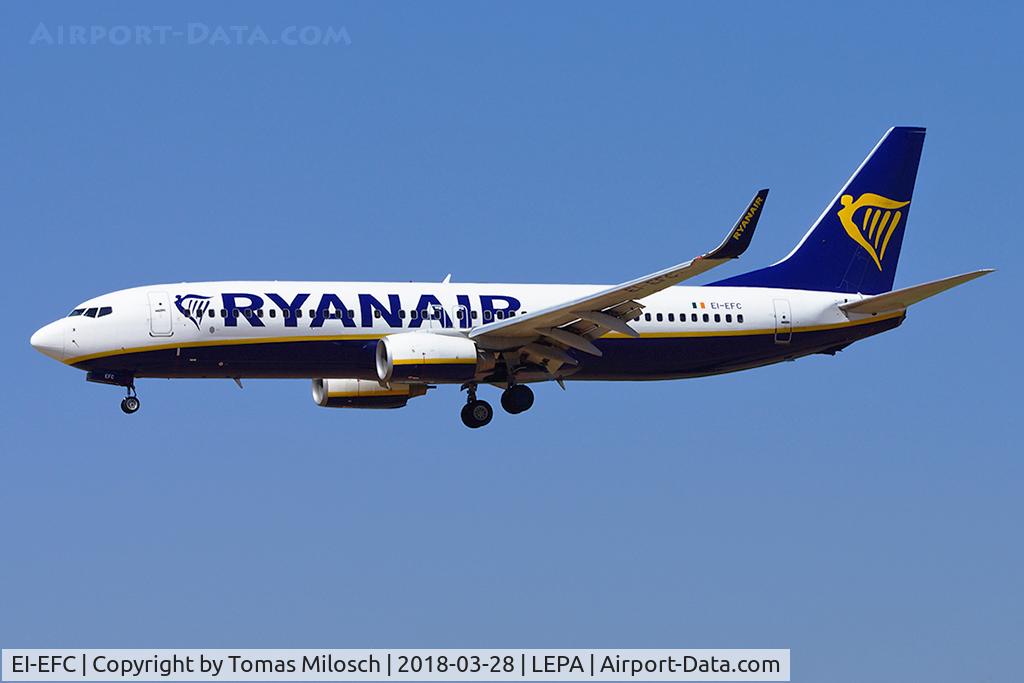 EI-EFC, 2009 Boeing 737-8AS C/N 35015, 