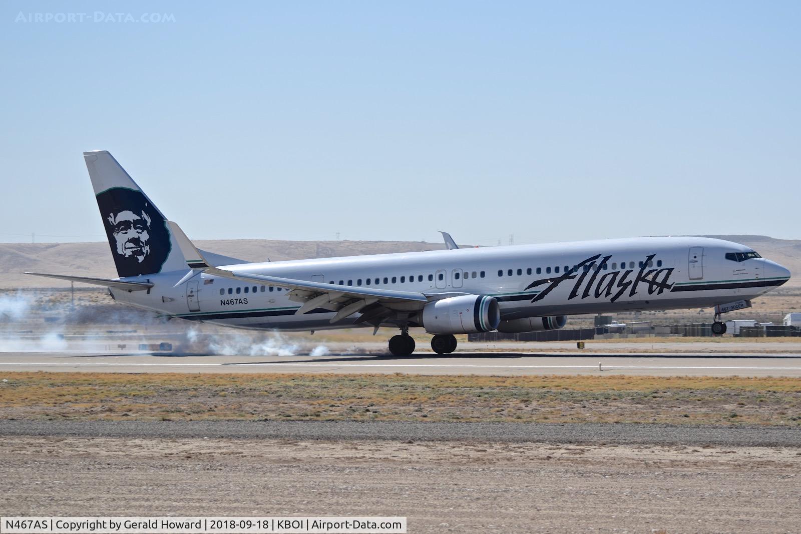 N467AS, 2014 Boeing 737-990/ER C/N 36362, Landing RWY 28L.